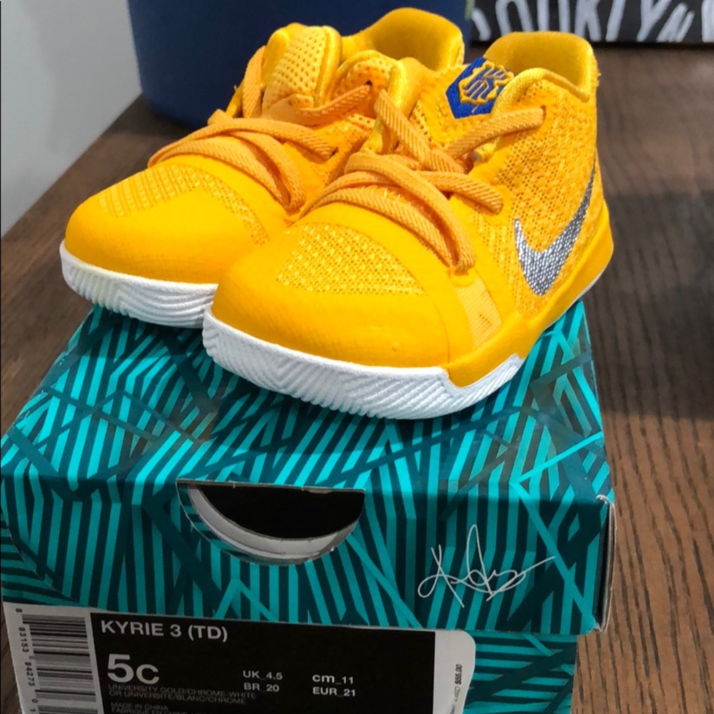 Toddler Kyrie 3 Yellow